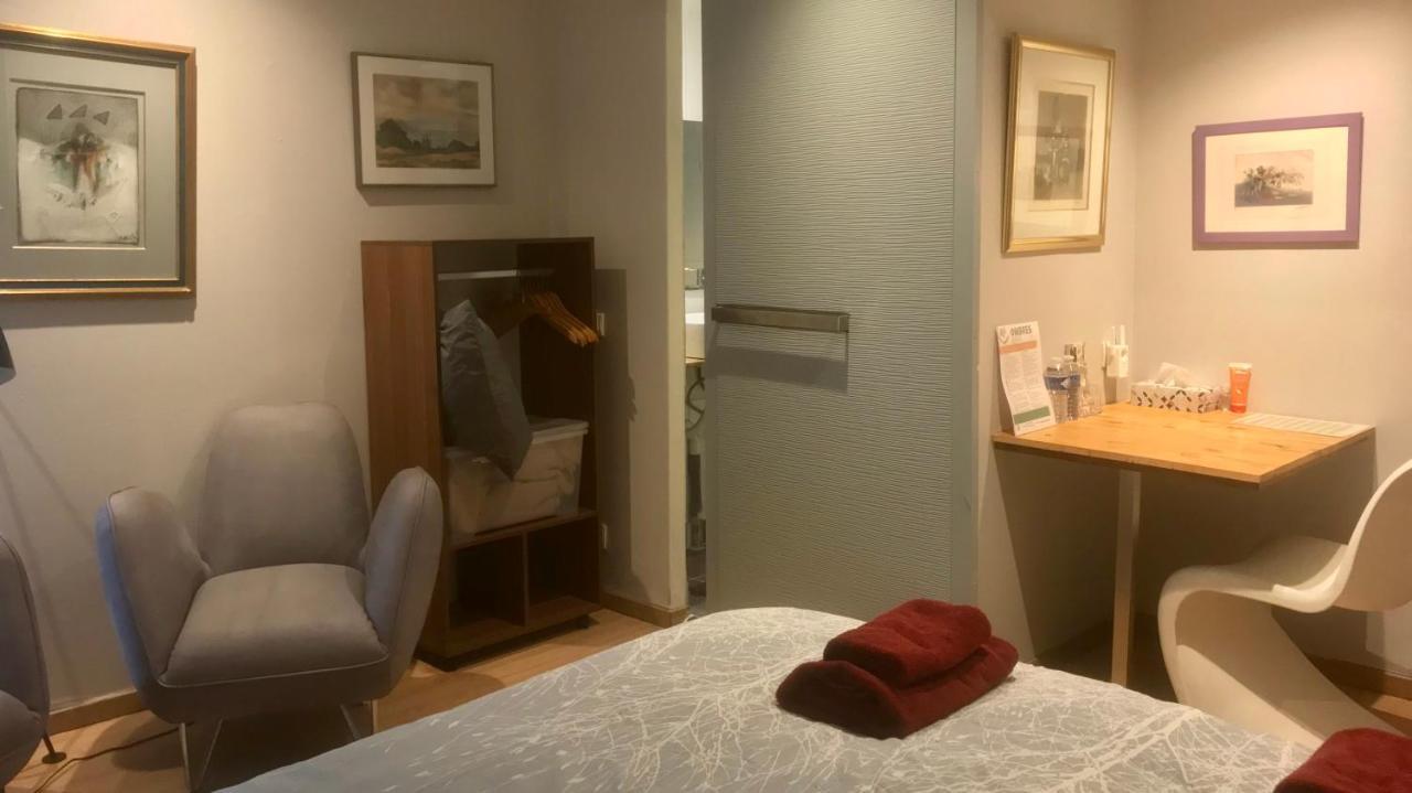 באולן-אן-ברי Le Surmelin Bed & Breakfast 'Ombres' מראה חיצוני תמונה